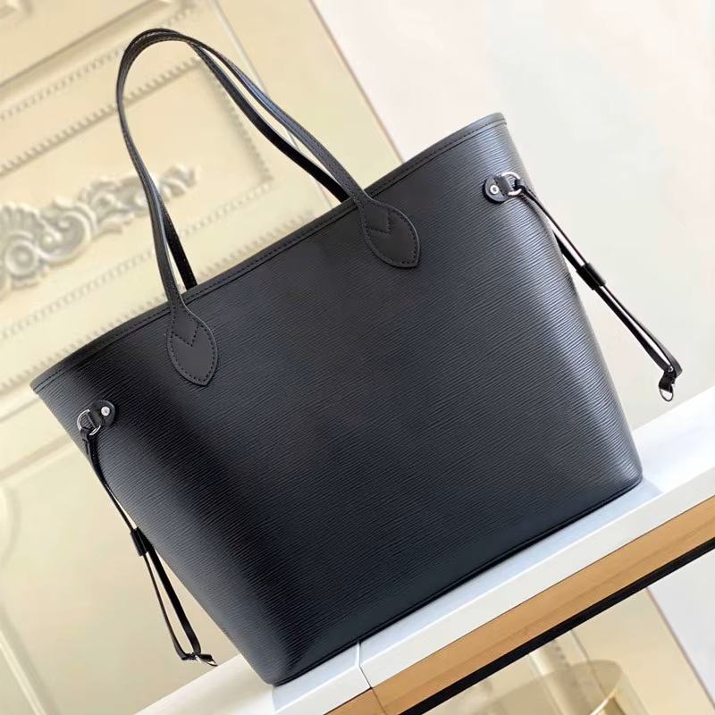 Luxury handbags for women