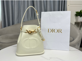 C'est bucket bag shoulder bag crossbody bag Size: 24 x 10 x 24.5 cm