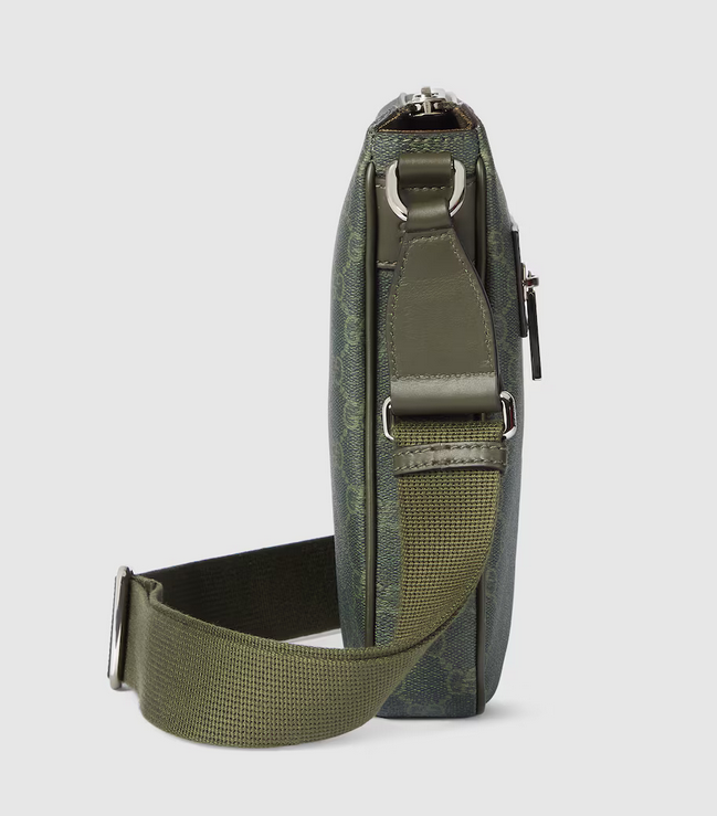 Gucci - GG Monogram small messenger bag
