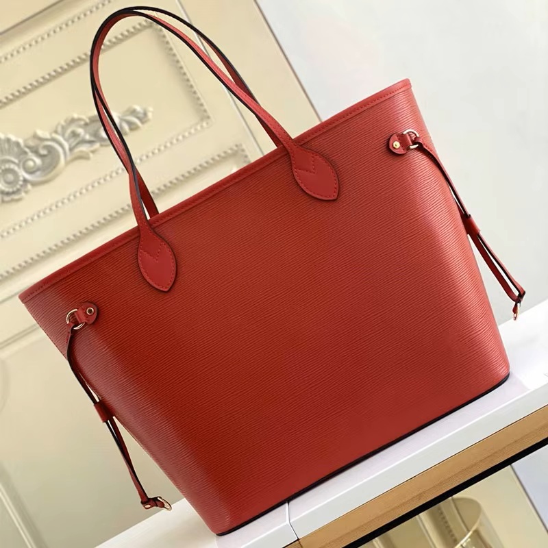 Luxury handbags for women